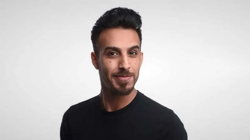 من هو مطلق السلطان