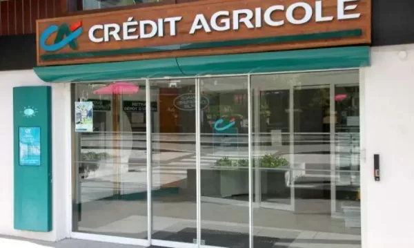خدمة عملاء كريدي أجريكول 2023 crédit agricole hotline