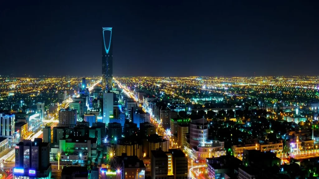 الاعداد الكبيرة لمرتادي مناطق المملكة دل معناها على مرتادي ما هي؟