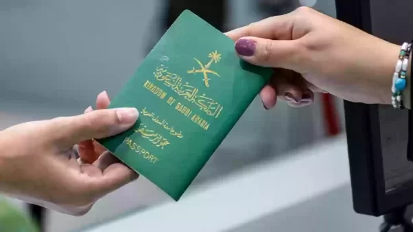 تجديد جواز السفر السعودي أبشر 1447 شروط تجديد جواز السفر السعودي 1447 كم يوم لاستلام جواز السفر بعد التجديد