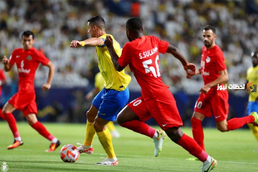فديو صادم للجميع..شاهد البرتغالي رونالدو يدفع أحد أعضاء فريق الأهلي