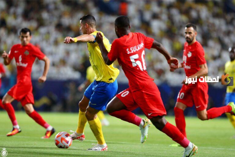 فديو صادم للجميع..شاهد البرتغالي رونالدو يدفع أحد أعضاء فريق الأهلي