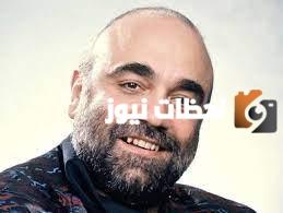 من هو ديميس روسوس ويكيبيديا وكم عمره