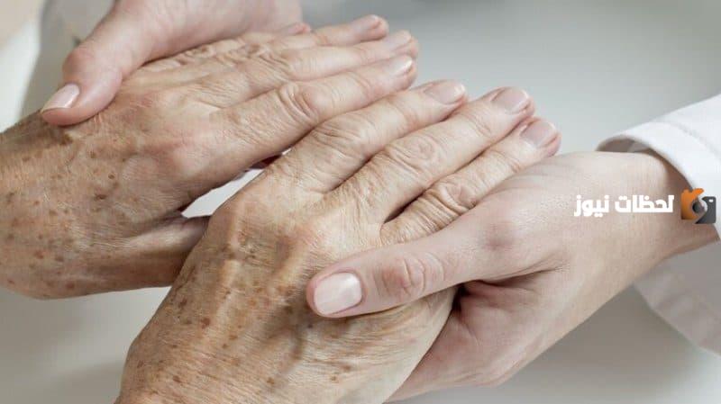 إذاعة مدرسية عن بر الوالدين