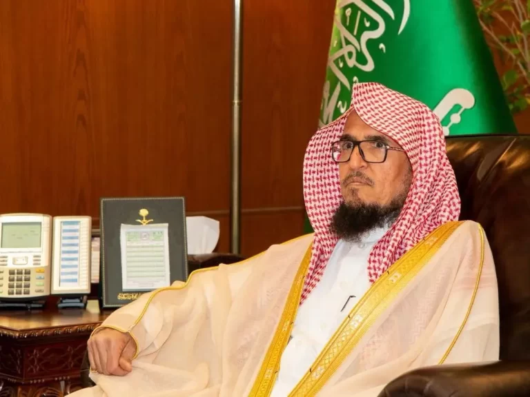 الشيخ الدكتور يوسف بن محمد بن سعيد السيرة الذاتية