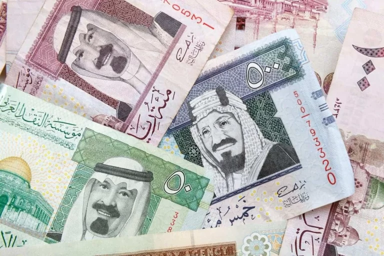 الموارد البشرية:”تحذير قوي غرامة قد تصل إلى 5000 ريال سعودي على المتجاوزين في اليوم الوطني
