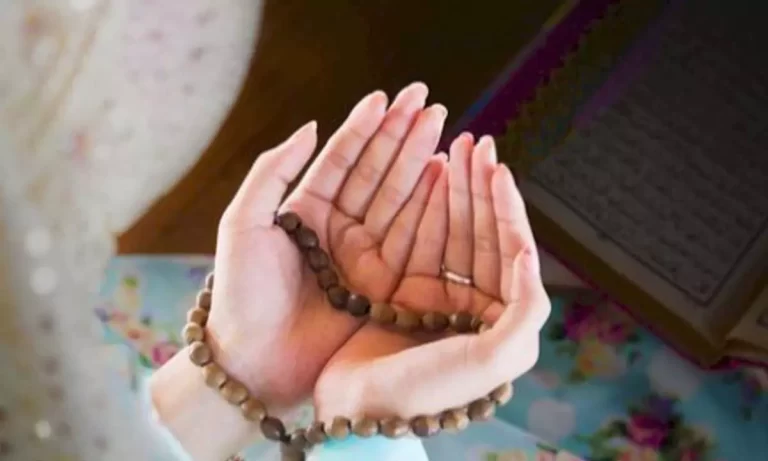 دعاء لزيادة جمال الوجه ونور القلب يعزز الثقة ويمنحك إشراقة طبيعية بإذن الله