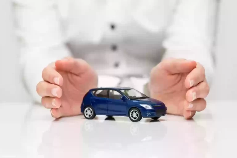 شروط تجديد تأمين السيارة 1447 وكم سعر تامين السيارات