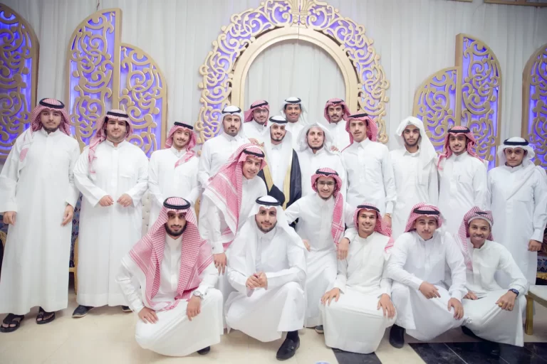 عائلة الصالح من وين.. الصالح وش يرجعون