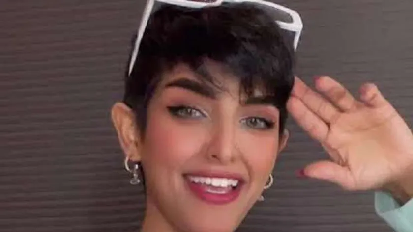 كم عمر انتصار الشريف