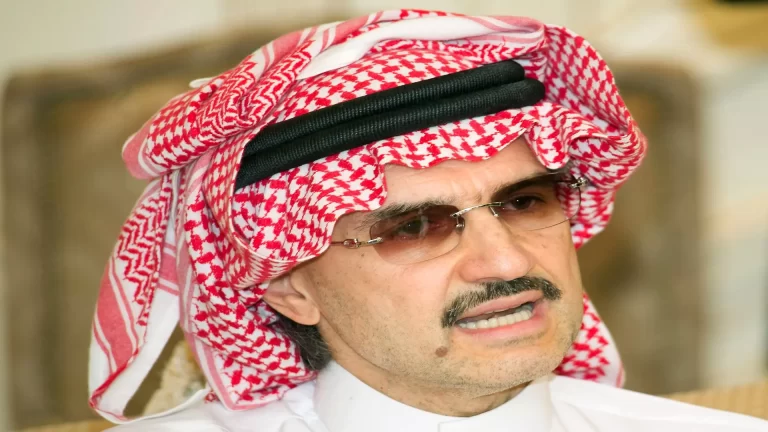 كم قيمة ثروة الوليد بن طلال في عام 2025