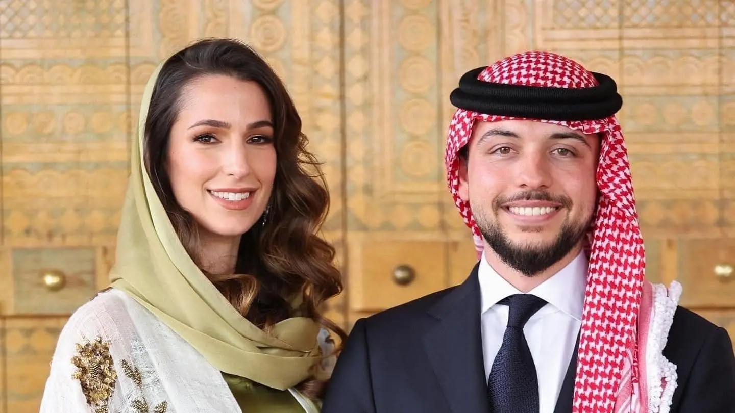 من هي رجوة ال سيف خطيبة ولي العهد ويكيبيديا السيرة الذاتية