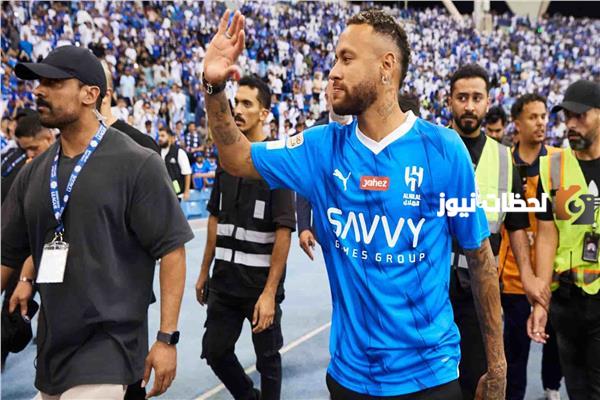 نيمار يستعيد ثقة جماهير الهلال السعودي