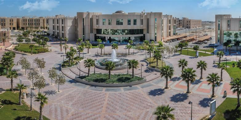 أفضل جامعات السعودية في الطب 1447 ورسومها وشروط الالتحاق بها