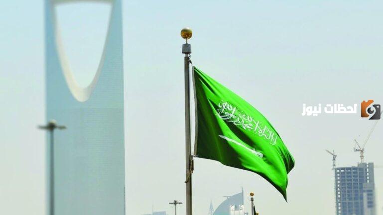 الجوازات توضح طريقة تمديد تأشيرة الخروج والعودة عن طريق أبشر 1447 والشروط المطلوبة