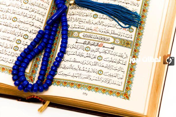 الصحابي الذي القى بخاتمه في قبر الرسول