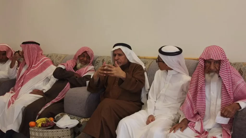 المهوس وش يرجعون