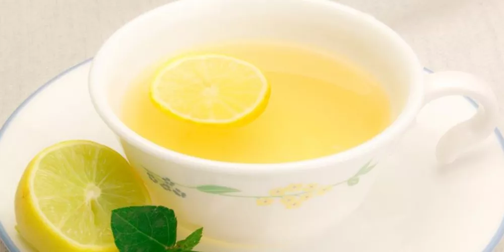 فوائد الشاي الأخضر مع الليمون للتخسيس