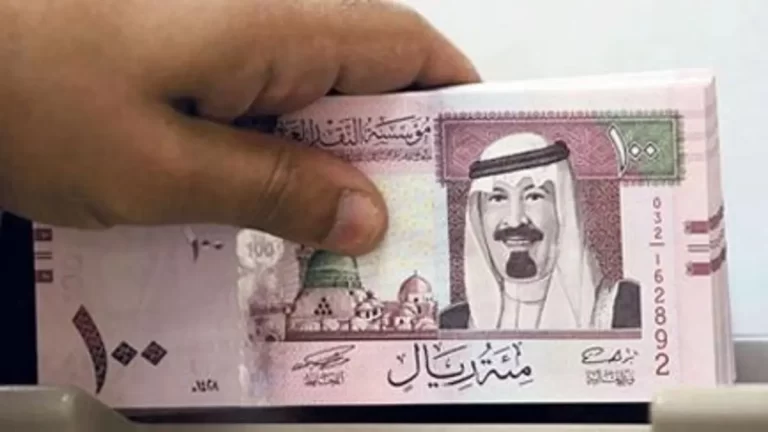 قروض بنك التنمية الاجتماعية 1447 ما هي ومن يستحقها وهل يعطي قروض شخصية بدون كفيل؟
