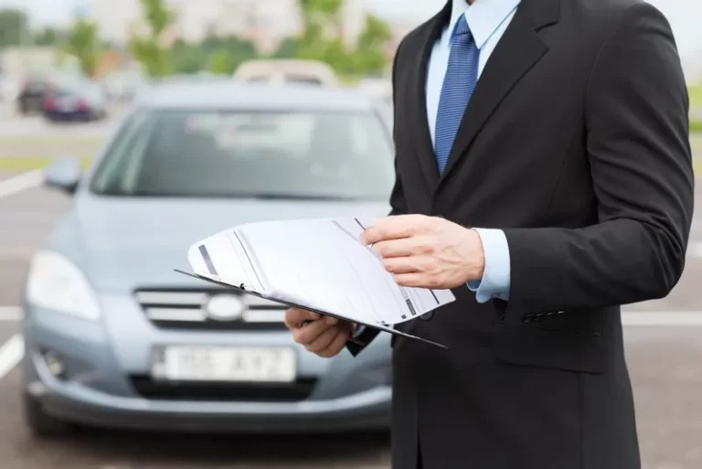 الكترونيا وبمنتهى السهولة .. كيفية الاستعلام عن تأمين مركبة