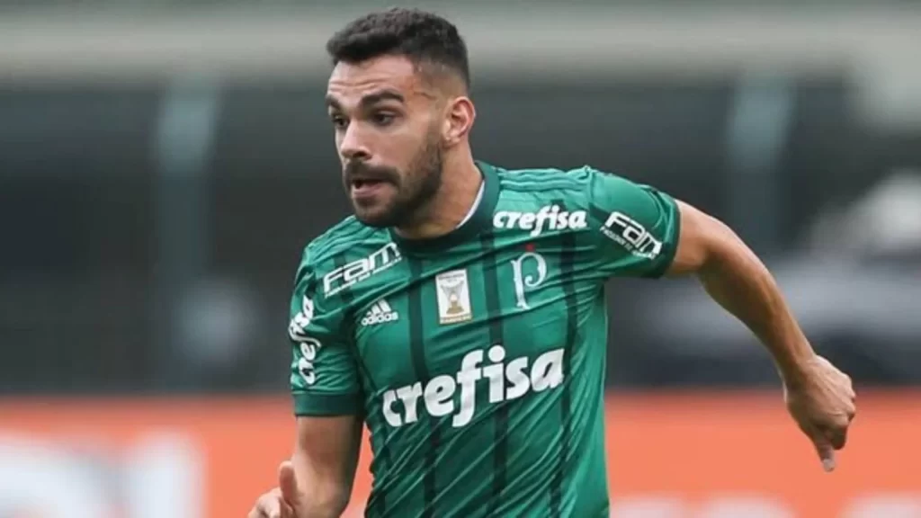 ما جنسية زوجة برونو هنريكي لاعب الاتحاد