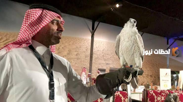 متى ينتهي معرض الصقور 1447 والصيد السعودي وما هي أنواع الأسلحة المعروضة فيه؟