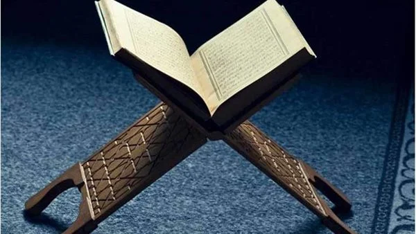 من الصحابي الذي غسل الرسول بعد وفاته