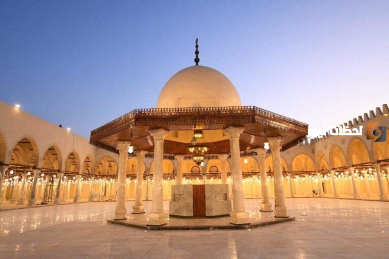 من هو الصحابي الذي اسلم على يد تابعي؟ هل أسلم عمرو بن العاص على يد النجاشي؟