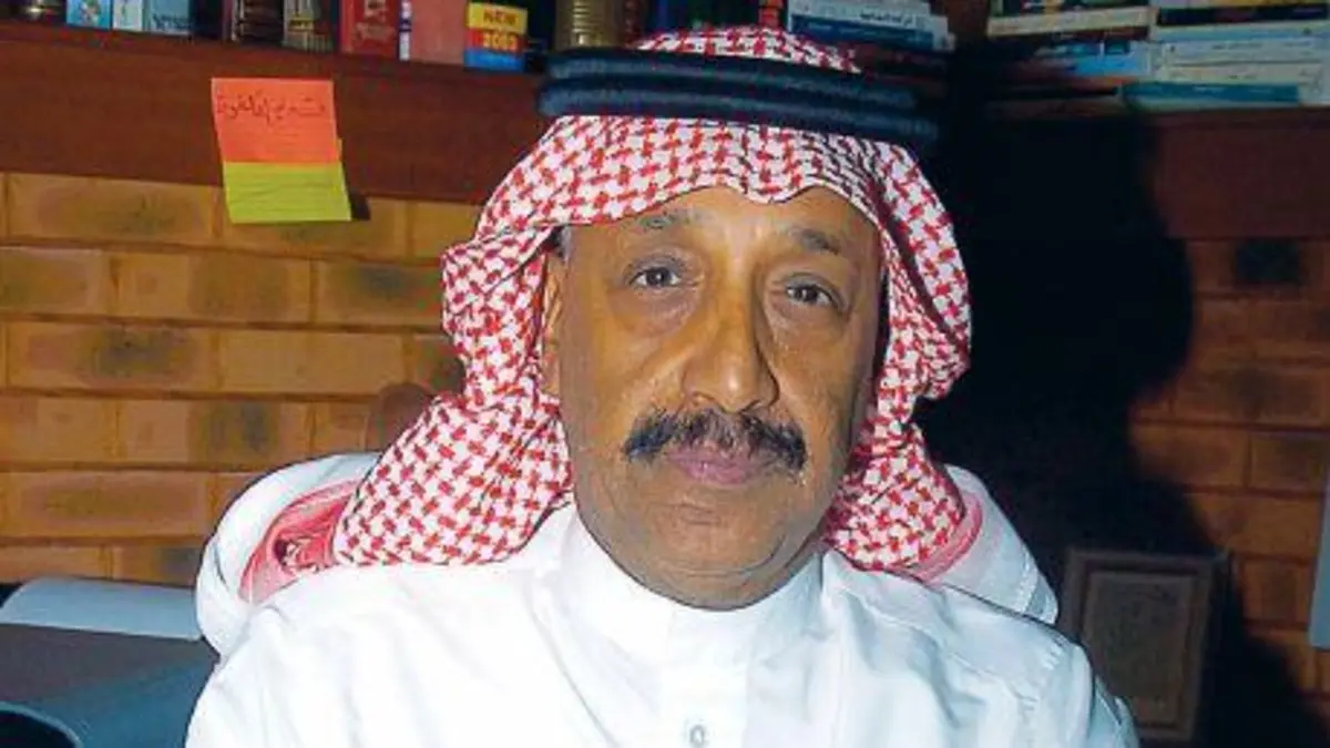 من هو الكاتب عبد الله بن بخيت السيرة الذاتية