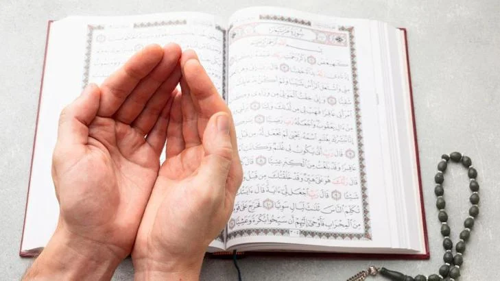 من هو اول صحابي قرا القران