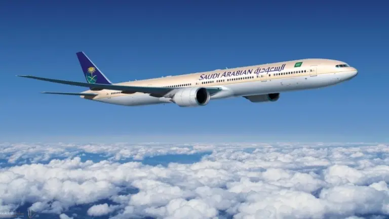 الخطوط الجوية السعودية تعلن عن شروط وطريقة التقديم على وظيفة مضيف طيران 2025