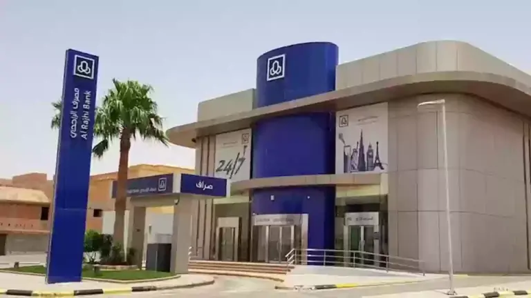 اليكم مقارنة شاملة بين حساب الادخار وحساب المستقبل الراجحي بالتفاصيل