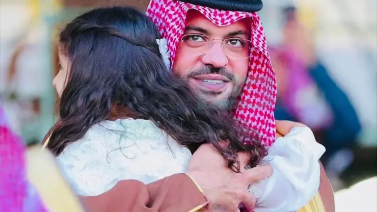 من هو سلطان بن خالد بن فيصل آل سعود ويكيبيديا السيرة الذاتية