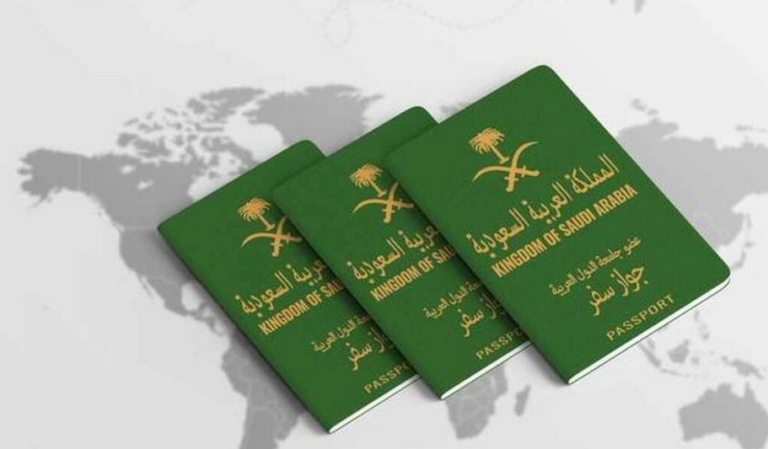 شروط وخطوات استخراج تأشيرة سائق عام وخاص بالسعودية 1447