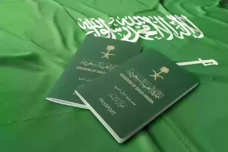 كيفية تجديد هوية الزائر لليمنيين في المملكة العربية السعودية 2025 وكم الرسوم المطلوبة للتجديد