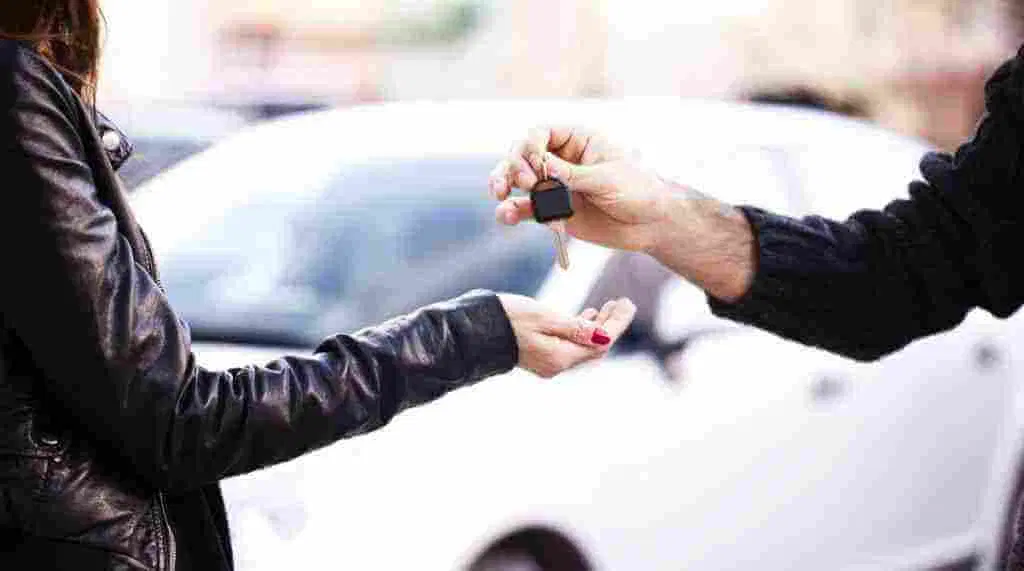 كيف يمكنني تجديد تفويض السيارة من بنك الراجحي