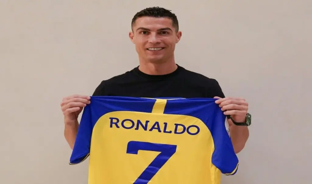 متى سيلعب كريستيانو رونالدو مع النصر والسيرة الذاتية للاعب
