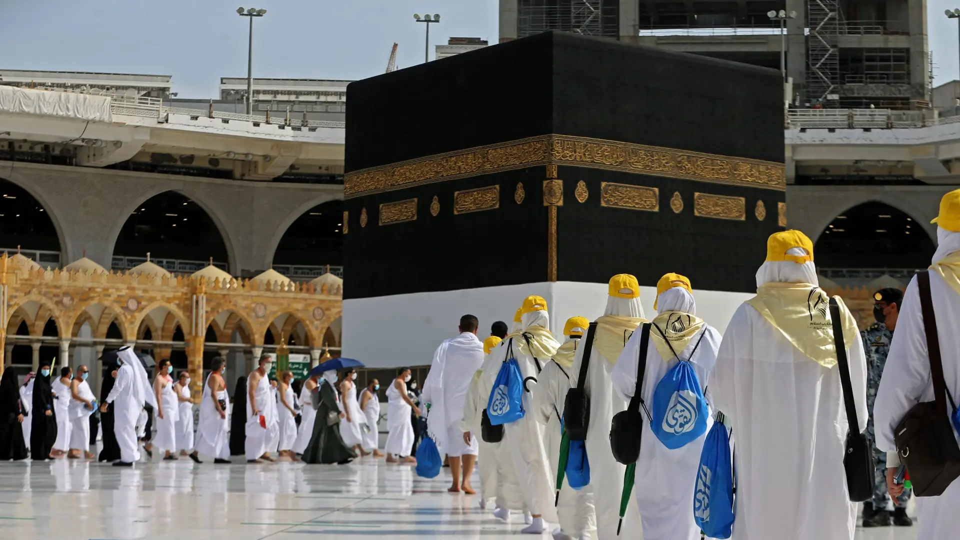 من الذي نادى الناس إلى حج بيت الله وكيف كان ذلك