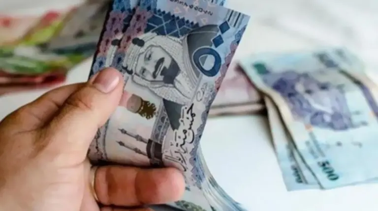 الضمان يوضح .. هل تعتبر المطلقة التي لديها أبناء كأسرة مستقلة ؟