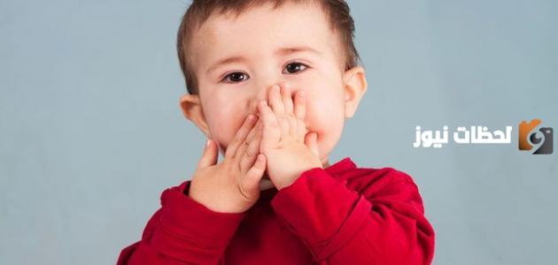 ما هي اسباب تأخر الكلام عند الأطفال