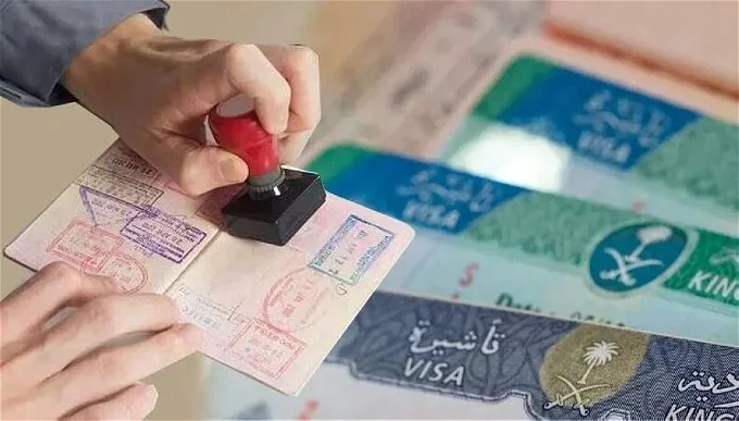 كيفية الاستعلام عن تأشيرة السعودية برقم الجواز 1447