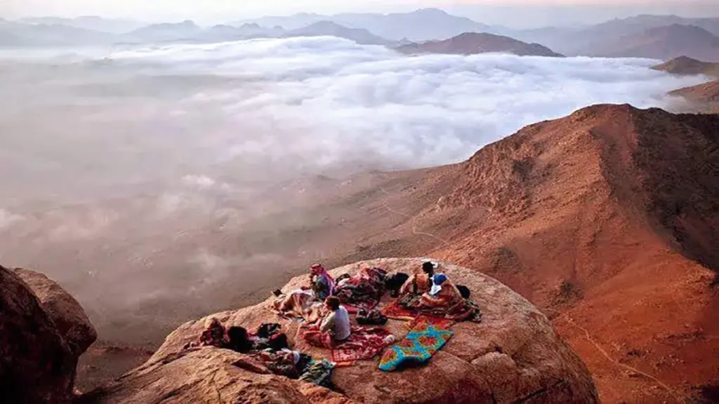 أين توجد جبال سانت كاترين ومعلومات عنها
