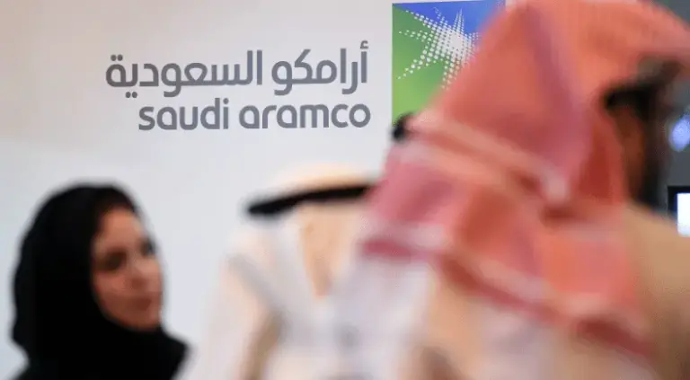 تخصصات شركة أرامكو للبنات 2025 ومميزات العمل بها