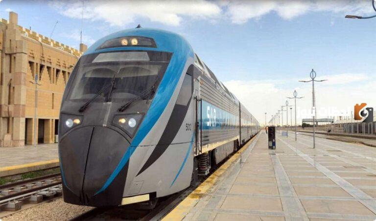 تعرف بالتفصيل على مواعيد قطار الرياض الدمام الآن وأسعار حجز التذاكر 1447