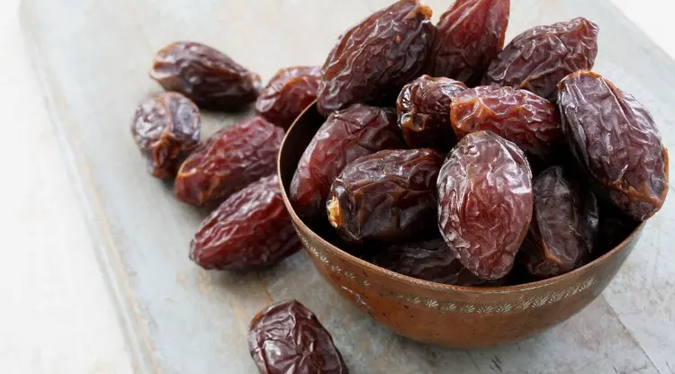 فوائد التمر للشعر