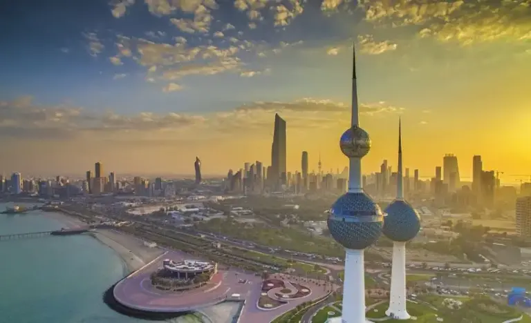 كم عدد سكان الكويت الأصليين 2025 الآن