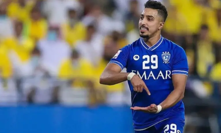 كم عمر سالم الدوسري لاعب الهلال 2025 والسيرة الذاتية