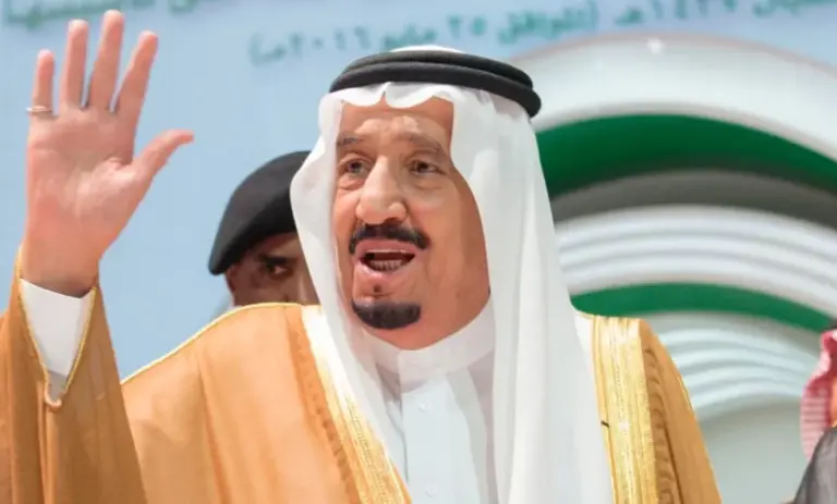 رابط وخطوات إعفاء القروض من الديوان الملكي 1447هـ
