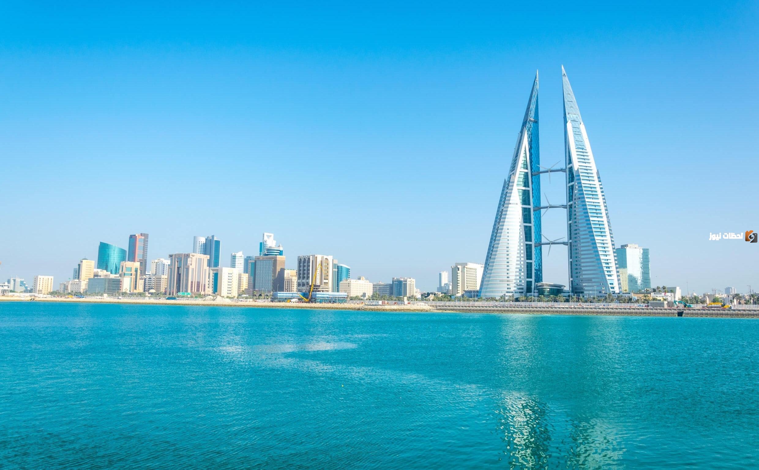 ما هي عاصمة دولة البحرين وكم عدد سكانها؟