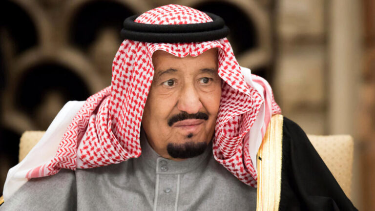 شخصية الملك سلمان بن عبدالعزيز والسيرة الذاتية